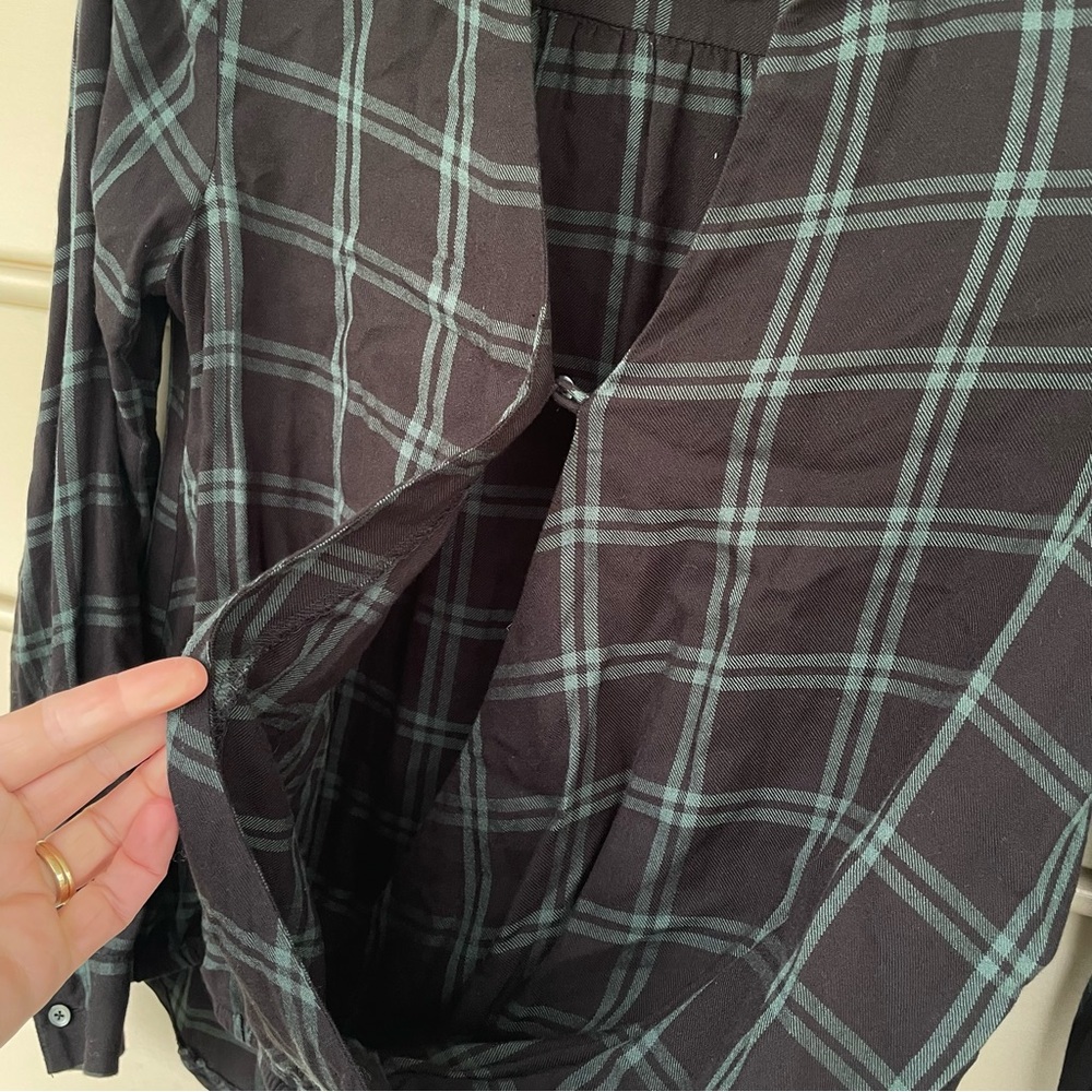 MADEWELL Plaid Black Green Collared Wrap Front Top Small - Picture 5 of 9